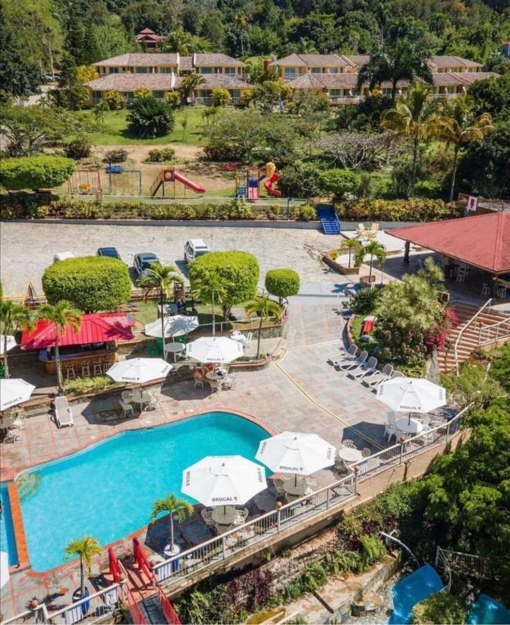 Jarabacoa River Club & Resort Extérieur photo