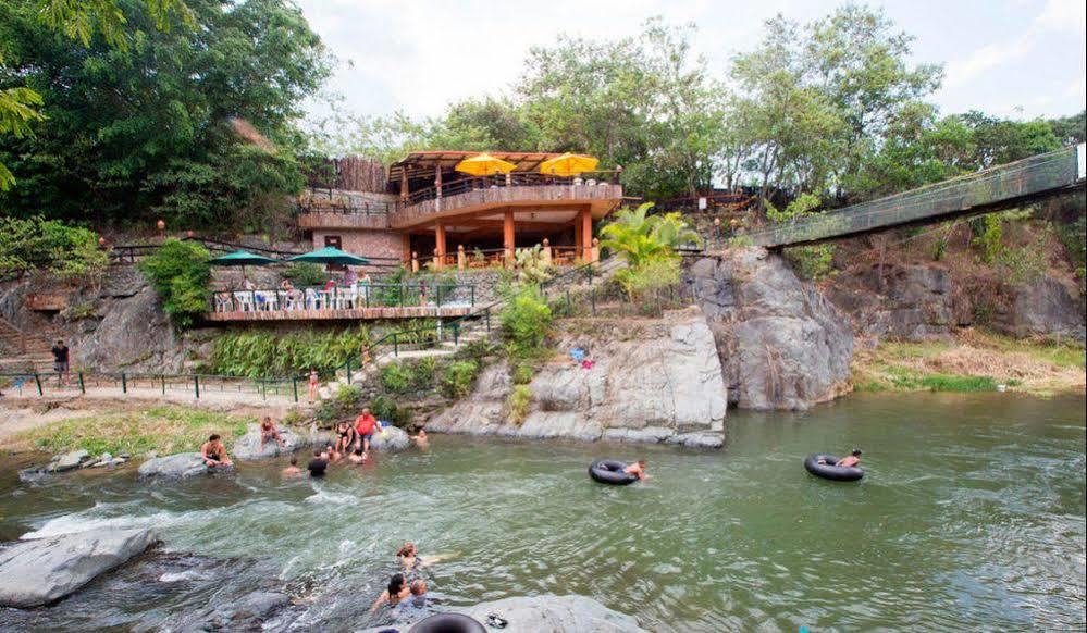 Jarabacoa River Club & Resort Extérieur photo